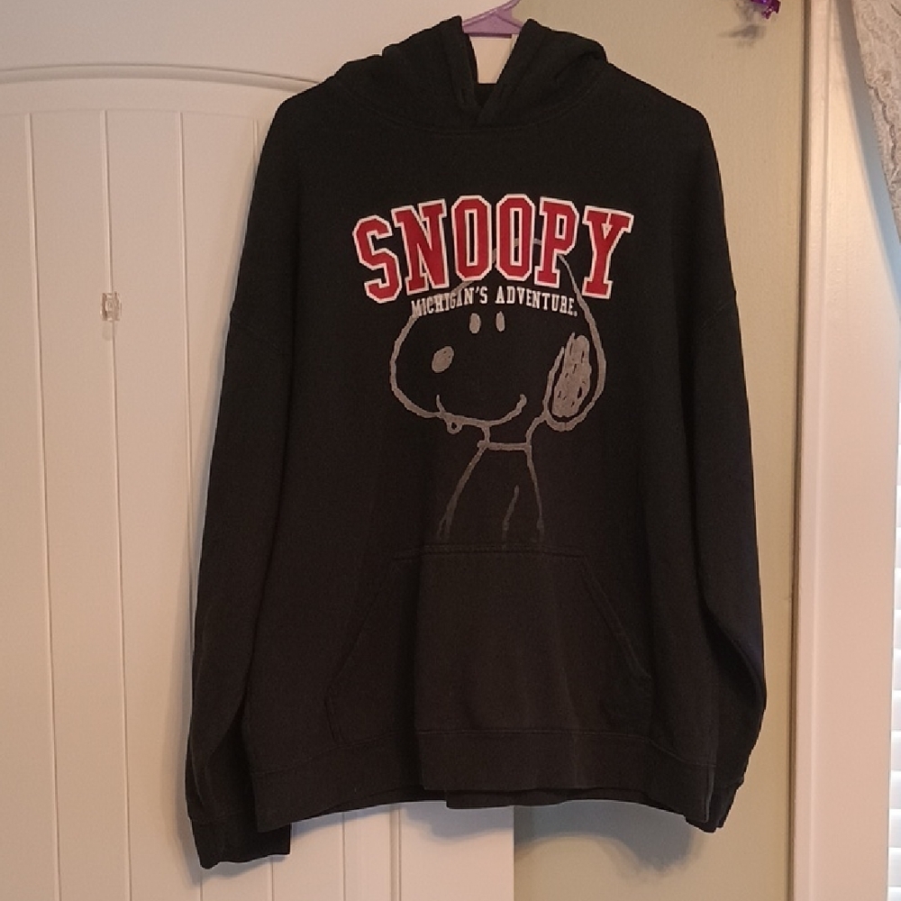 XXXL Michigan's Adventure Theme Park Peanuts Snoopy Hoodie